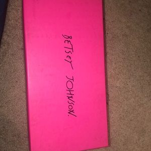 Betsey Johnson Flats